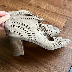Vince Camuto sandal heels size 11